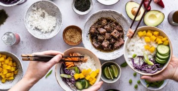 Menyajikan Makanan Organik di Restoran Kelas Menengah